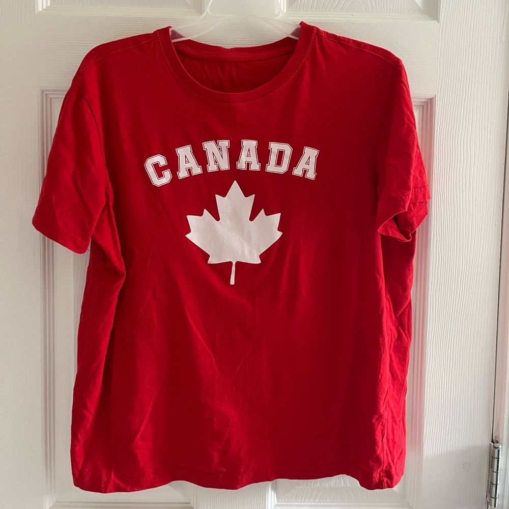 Canada tee